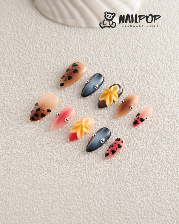 Safari Luxe - Almond Nails