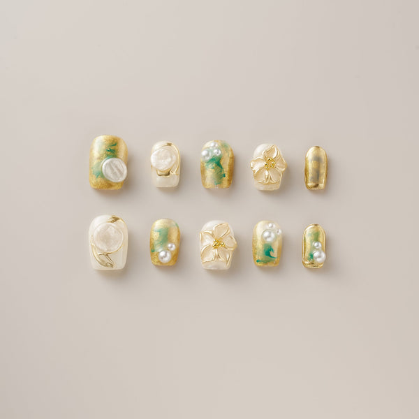 Golden Jade Flower Pearl Luxe - Short, Square