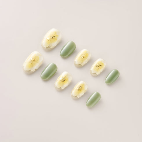 Sage Blossom Pressed Petal - Short, Round