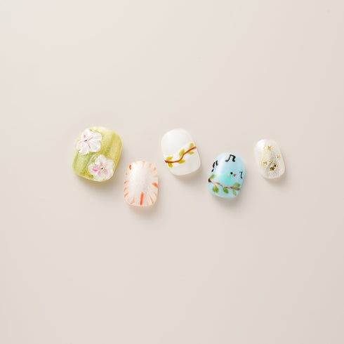 Spring Song Bear Garden - Short, Round